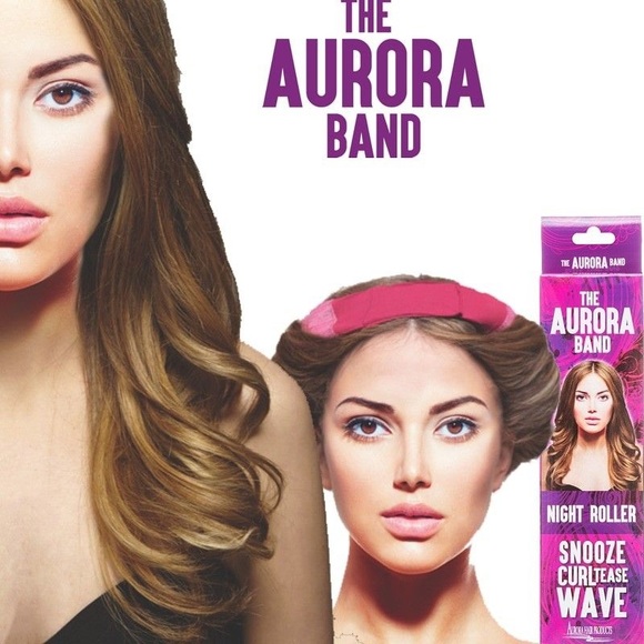 ⚡️SALE⚡️🚨CURLS🚨 - Picture 1 of 8